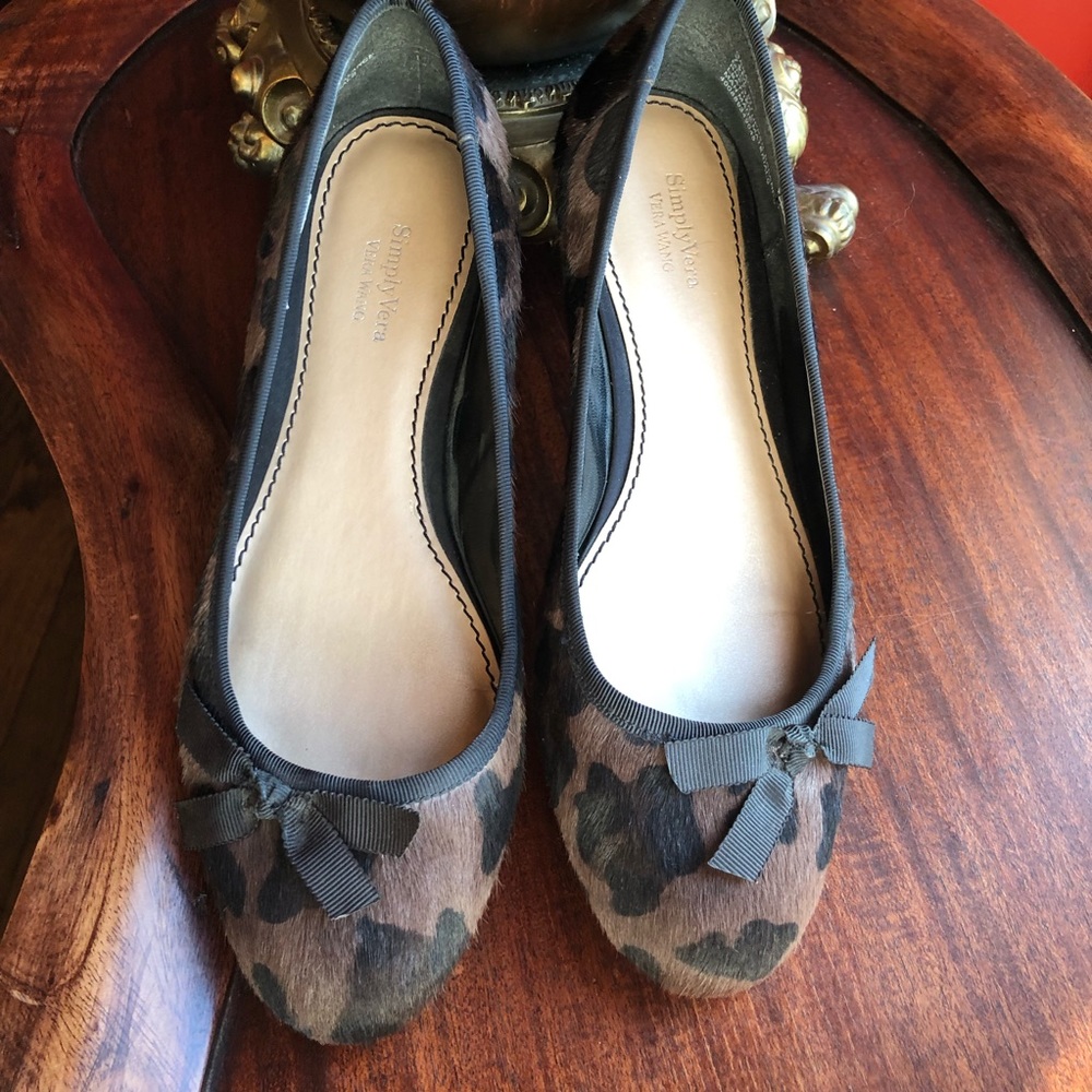 Simply Vera Vera Wang Leopard flats sz 7.5